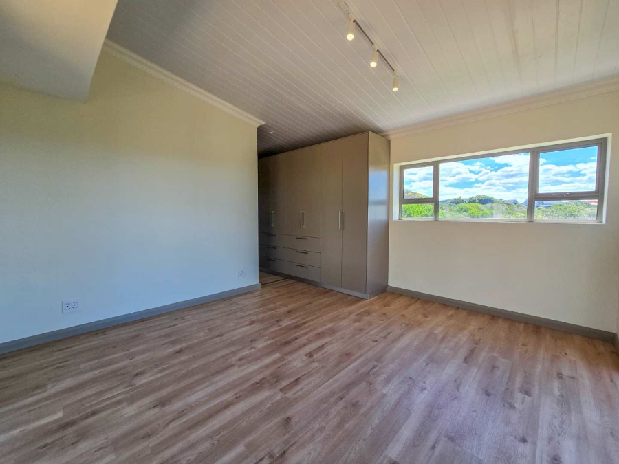 3 Bedroom Property for Sale in Stilbaai Wes Western Cape